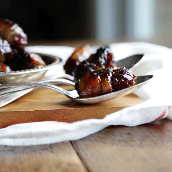 Cheesy, Bacon-Wrapped Dates | Ma Petite Maison Verte..