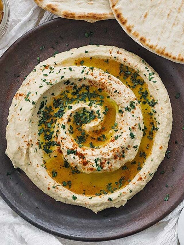 Homemade Hummus with Roasted Garlic and Flat Bread Story Chef Billy