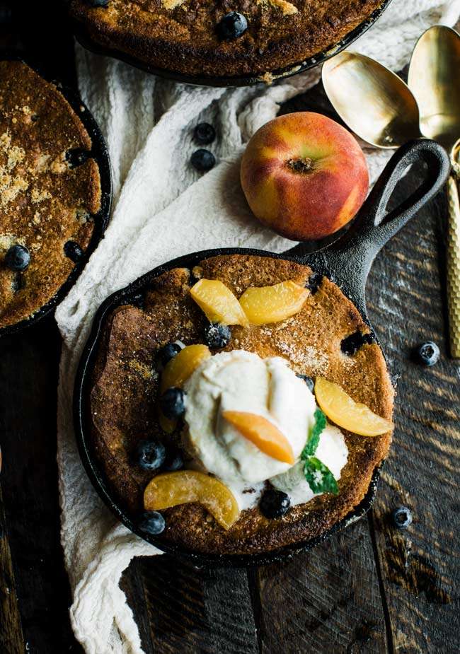 cobbler with fresh peaches and blue berries