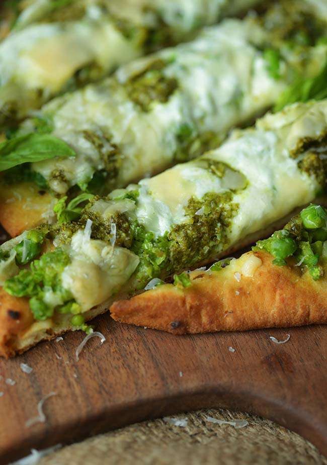 Pea and Pesto Naan Bread Recipe