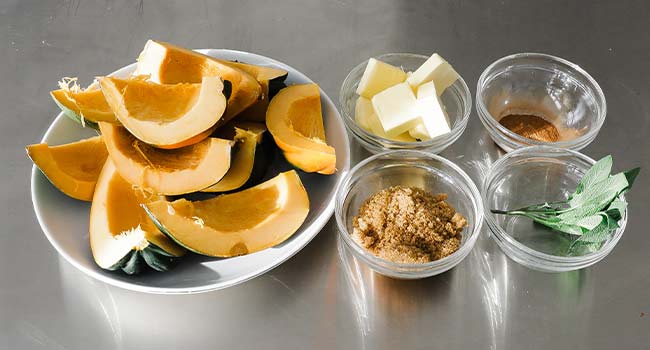 ingredients to make acorn squash