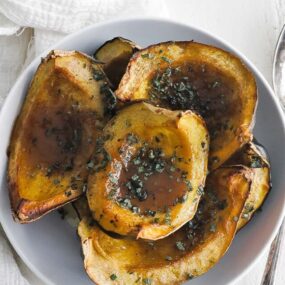 roasted acorn squash with butter and brown sugar