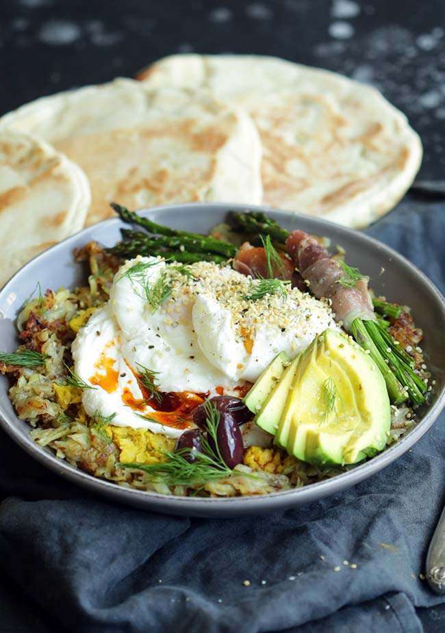 poached-eggs-and-hemp-hearts-10