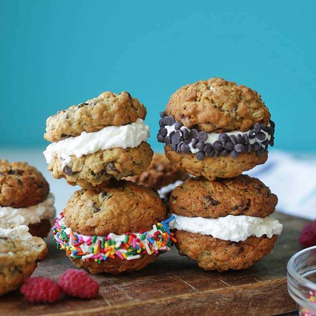 No Bake Cheesecake Peanut Butter Chocolate Chip Cookie Sandwiches