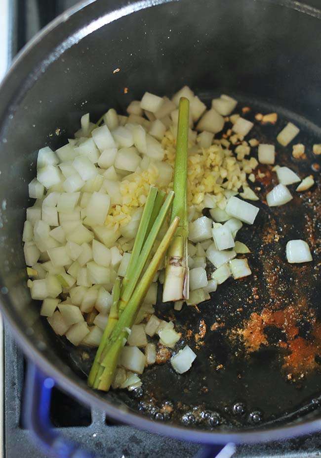 Oven Roasted Whole Curry Chicken with Vegetables and Rice Chef Billy