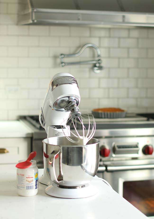 stand mixer making a marshmallow merengue