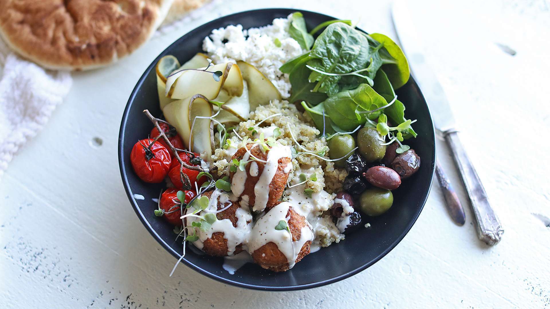 Mediterranean Quinoa Bowl Recipe with Falafel and Garlic Tahini Sauce Mediterranean Quinoa Bowl Recipe with Falafel and Garlic Tahini Sauce