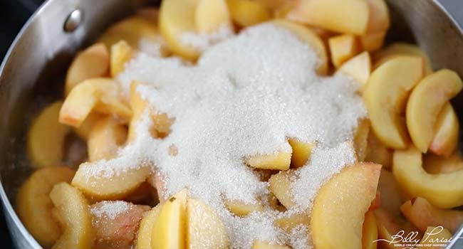 coating peaches with sugar