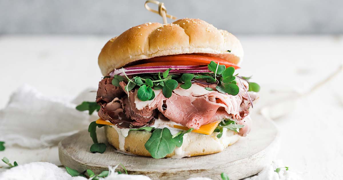 Easy Homemade Cold Roast Beef Sandwich Recipe 2023 - AtOnce