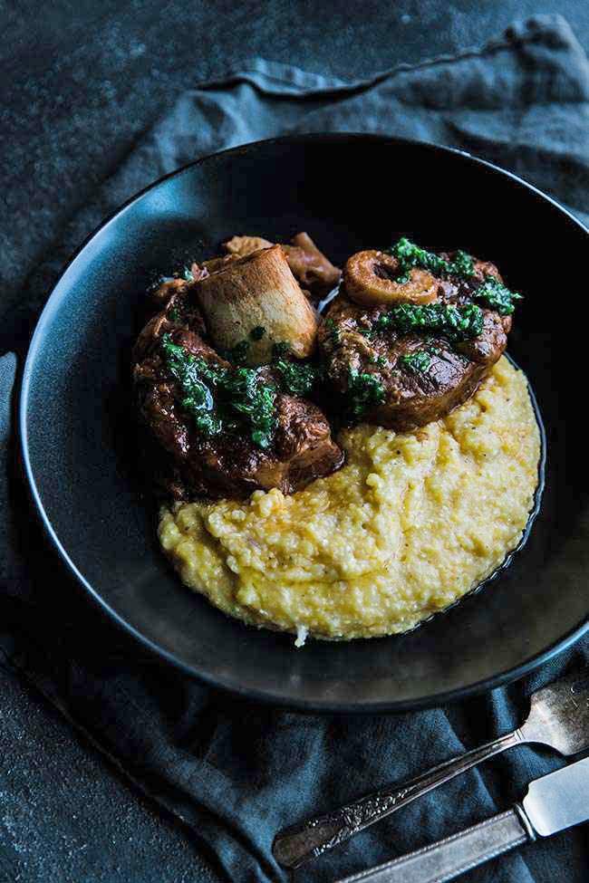 creamy yellow polenta with veal shanks