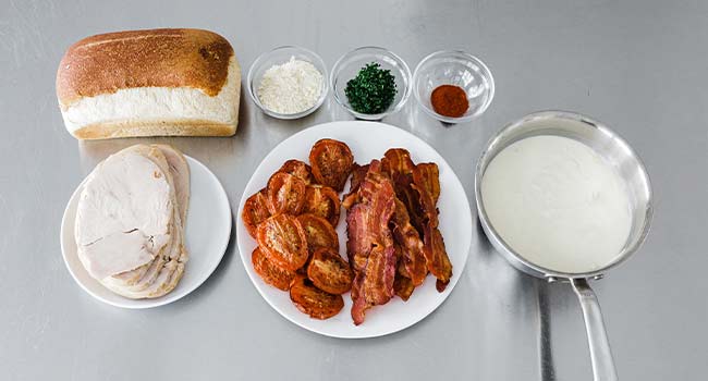 ingredients to make a kentucky hot brown