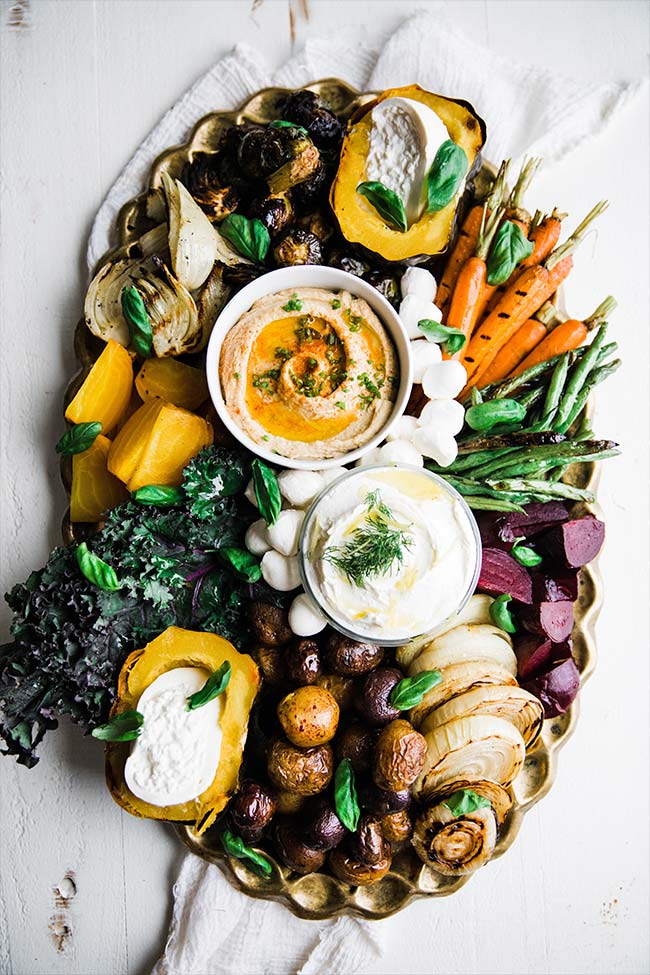 a crudite platter recipe with grilled vegetables and dipping sauces