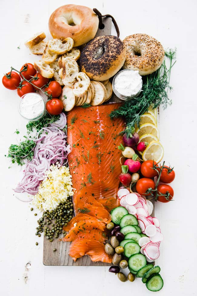 salon gravlax platter with bread and vegetables