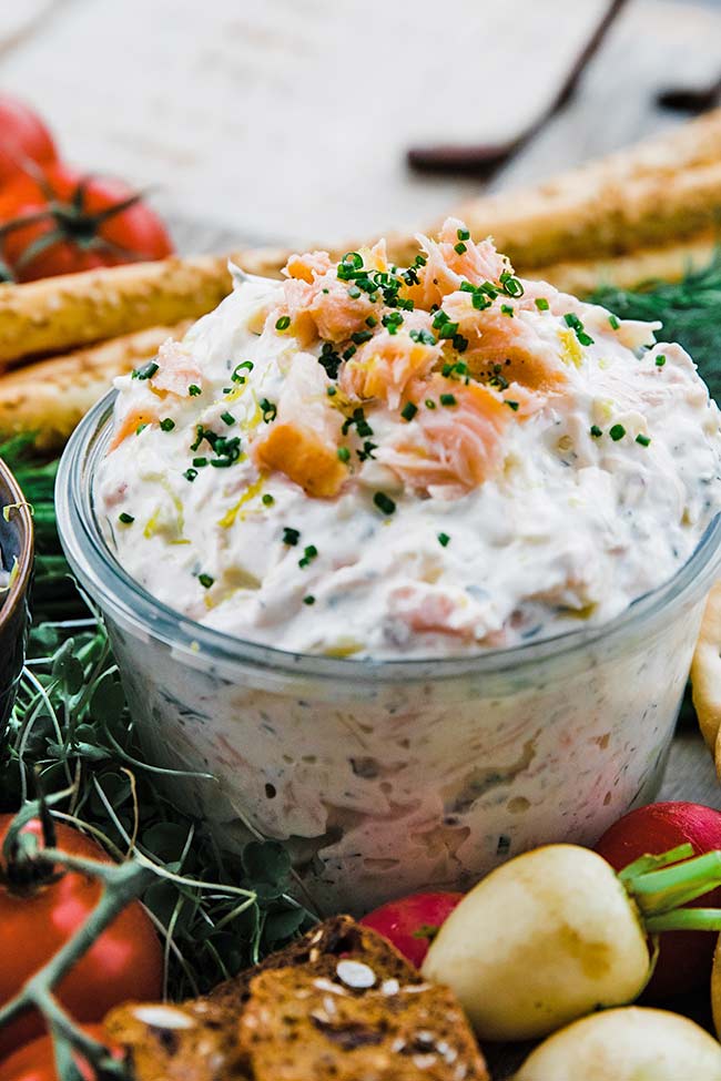 smoked salmon dip platter