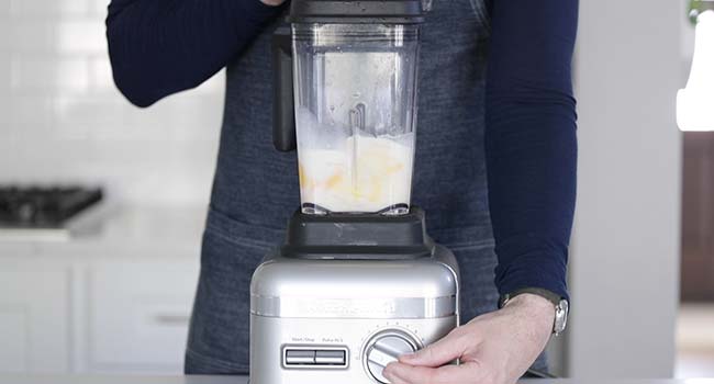 blending dutch baby batter in a blender