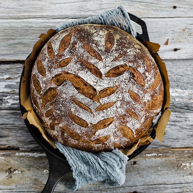 Faking it - Baking your sourdough without a dutch oven or pizza stone