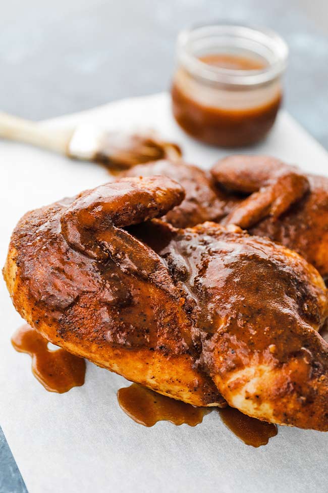 smoked half chicken with bbq sauce