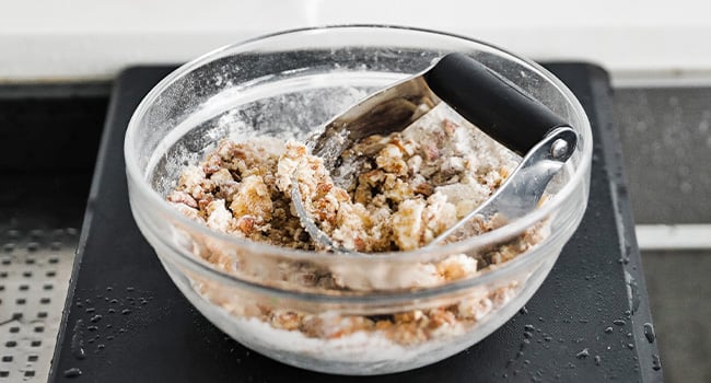 making a streusel