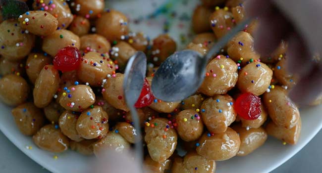 adding citron to struffoli