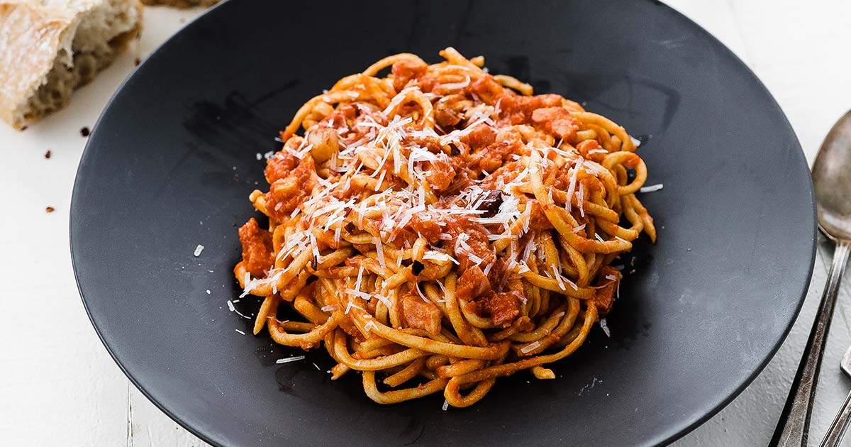 Bucatini All’Amatriciana Recipe - Chef Billy Parisi