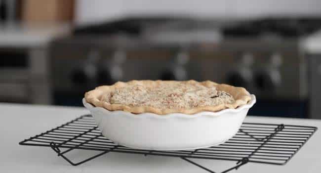 cooling a shoofly pie on a resting rack