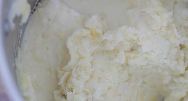 making mashed potatoes in a pot