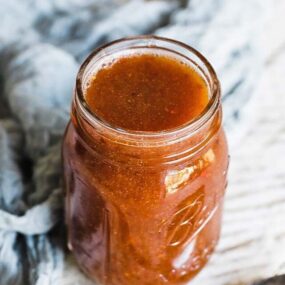cropped-vinegar-bbq-sauce-3.jpg