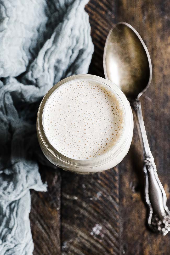 alabama white bbq sauce recipe in a mason jar