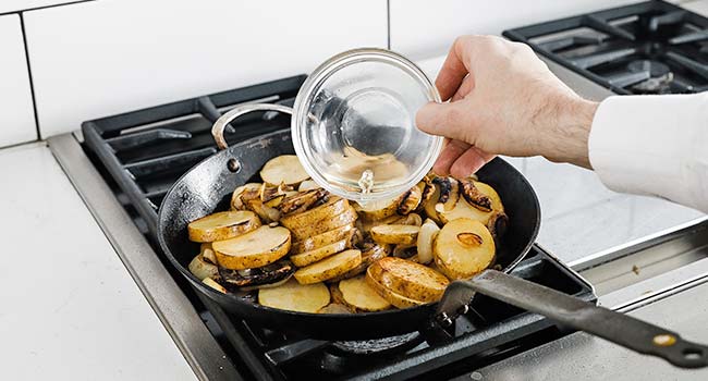 deglazing lyonnaise potatoes with vinegar