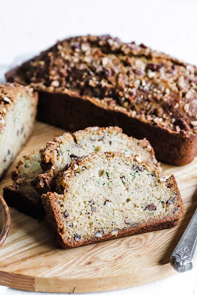 sliced zucchini bread