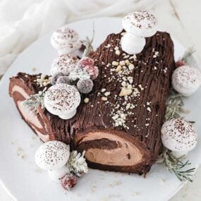 yule log cake on a platter