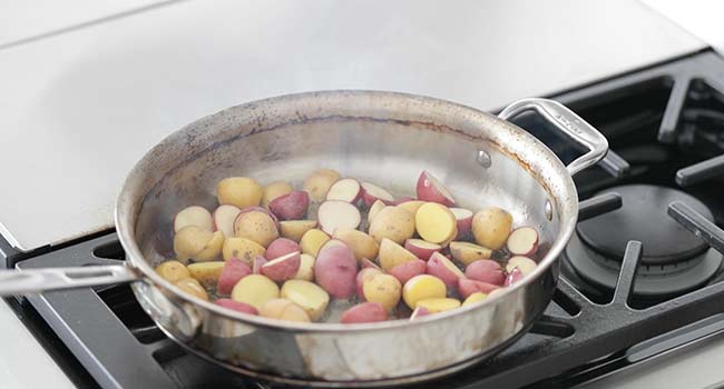 pan roasting baby potatoes