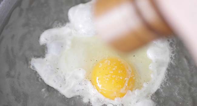 frying an egg in oil
