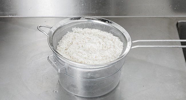 straining rice