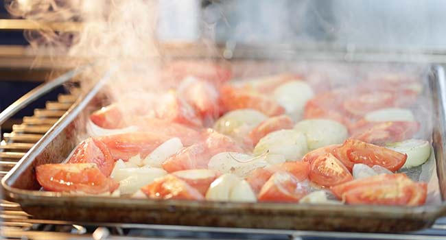 roasting tomatoes and onions