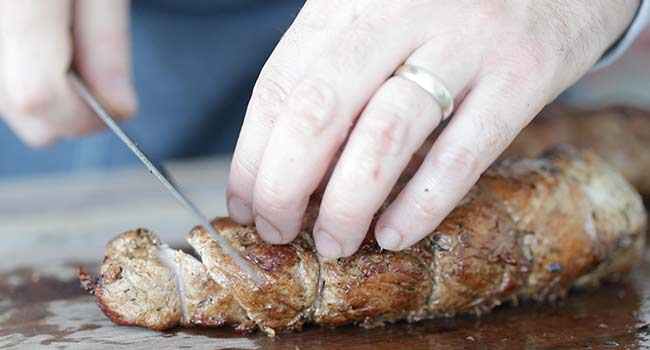 slicing pork tenderloin