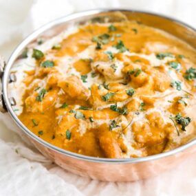 bowl of butter chicken with cream