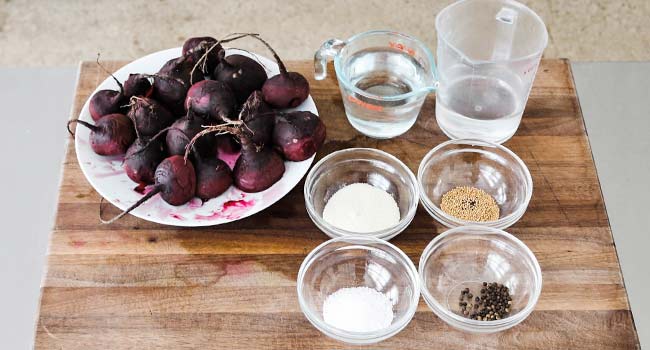 ingredients to make pickled beets