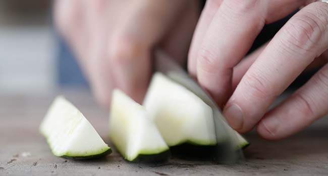 slicing zucchini