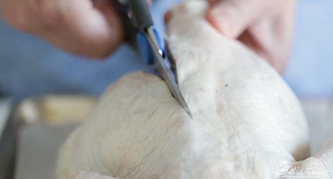 removing the backbone from chicken