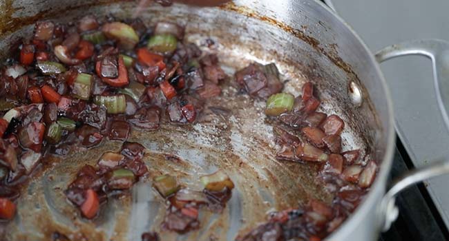 deglazing vegetables with red wine