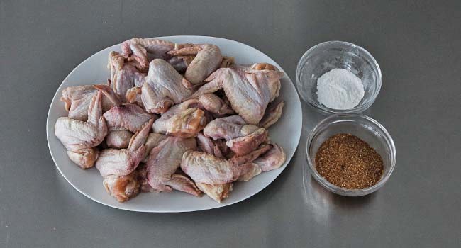 ingredients to make smoked chicken wings
