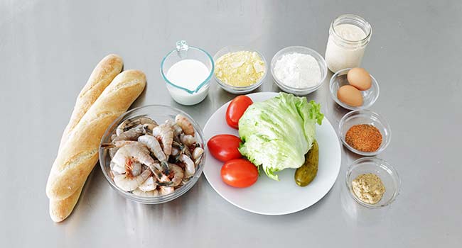 ingredients to make a po'boy sandwich