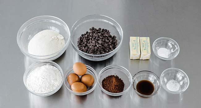 ingredients to make brownies