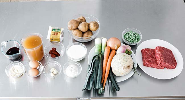 ingredients to make cottage pie