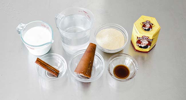 ingredients to make champurrado