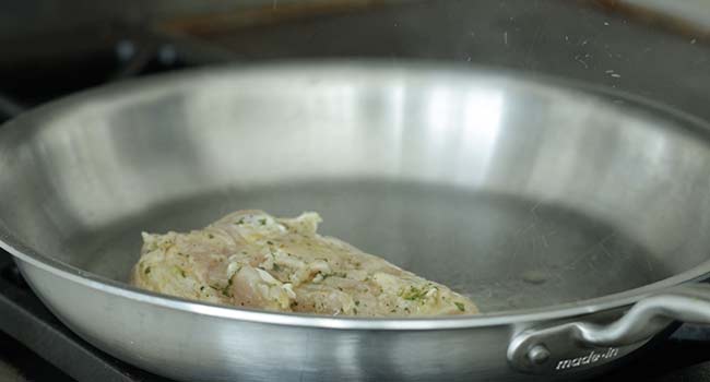 pan searing chicken breast