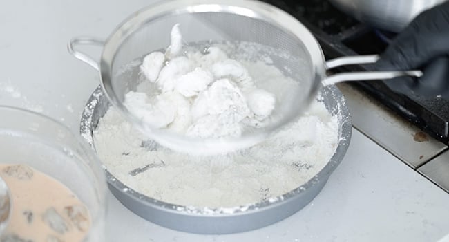 getting rid of flour on shrimp