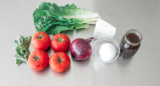 tomato onion salad ingredients
