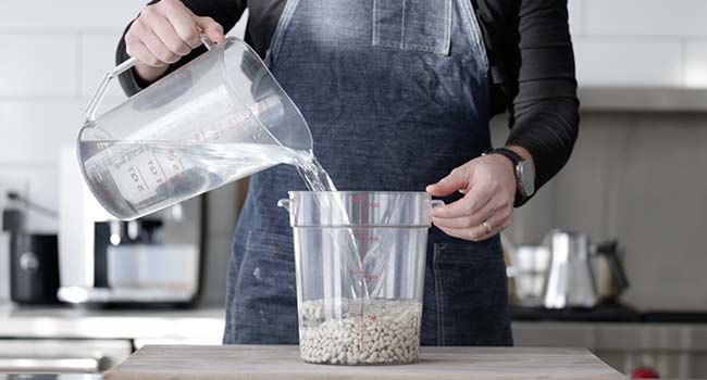 covering beans with water